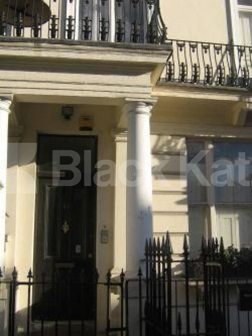 			Studio Apartment, 1 bath, 1 reception Studio			 Pembridge Villas, NOTTING HILL W11